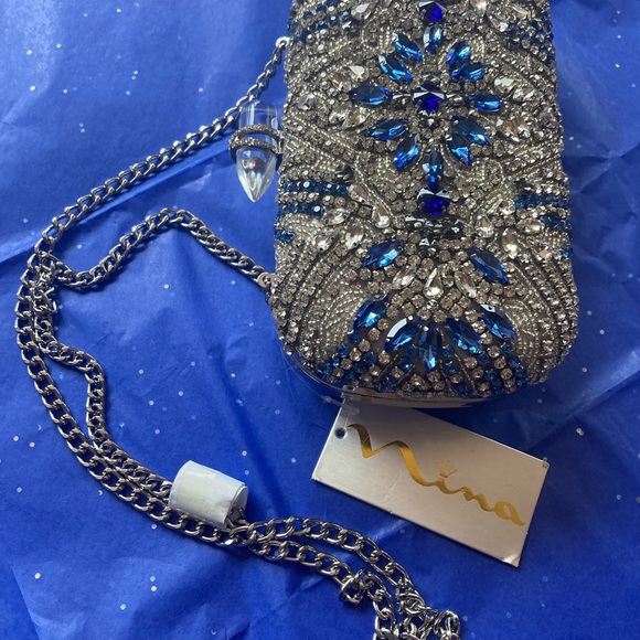 Nina Gelsey women’s Clutch bag | Silver/Blue Multi Glass Bead NWT - Picture 3 of 8